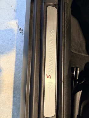 MINI Clubman - Afbeelding 22 van 30