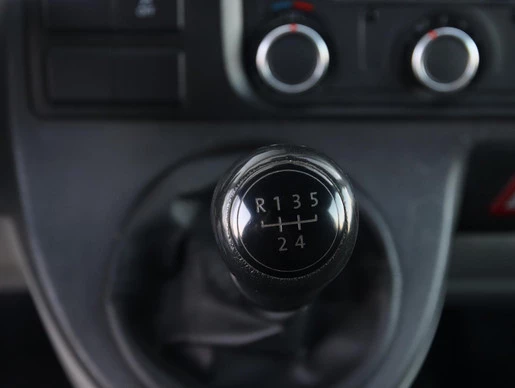 Volkswagen Transporter - Afbeelding 28 van 30