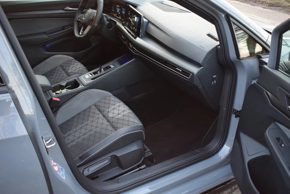 Volkswagen Golf - Afbeelding 11 van 30