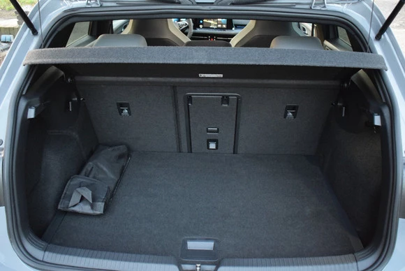 Volkswagen Golf - Afbeelding 13 van 30