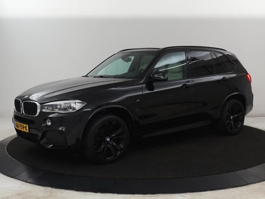 BMW X5 - Afbeelding 1 van 30