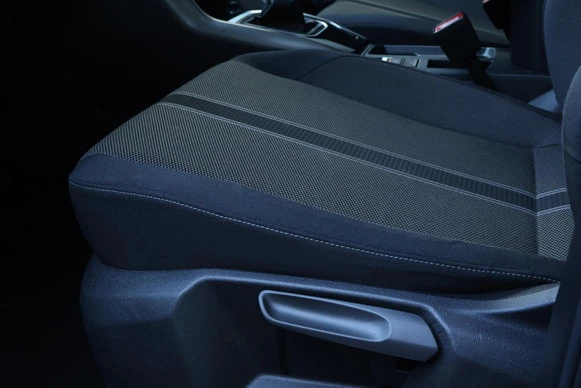 Volkswagen T-Roc - Afbeelding 11 van 30