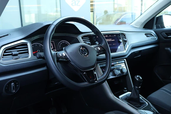 Volkswagen T-Roc - Afbeelding 14 van 30