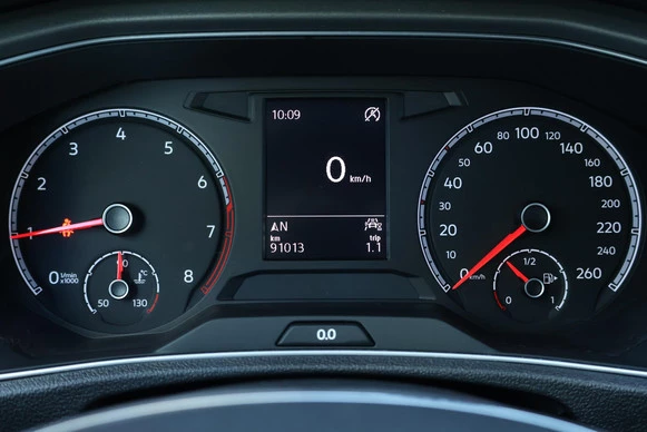 Volkswagen T-Roc - Afbeelding 16 van 30