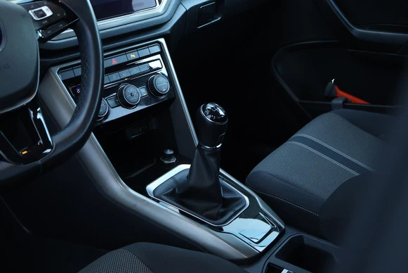 Volkswagen T-Roc - Afbeelding 29 van 30