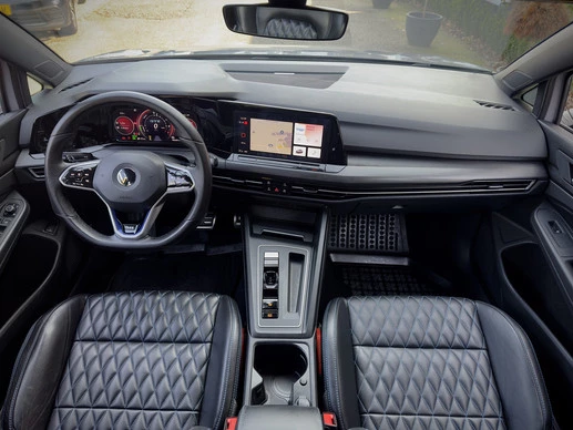 Volkswagen Golf - Afbeelding 18 van 30