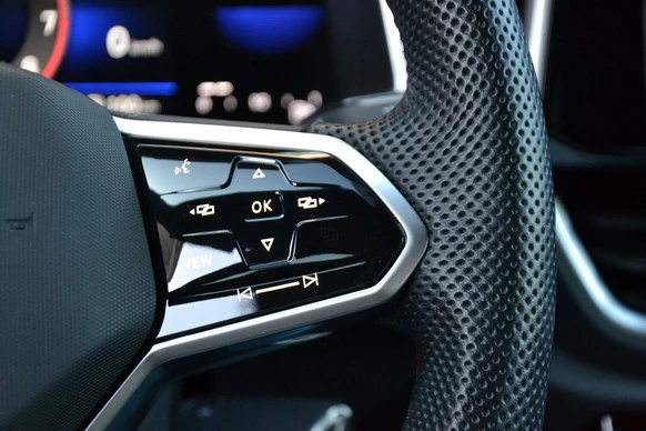 Volkswagen T-Roc - Afbeelding 22 van 24