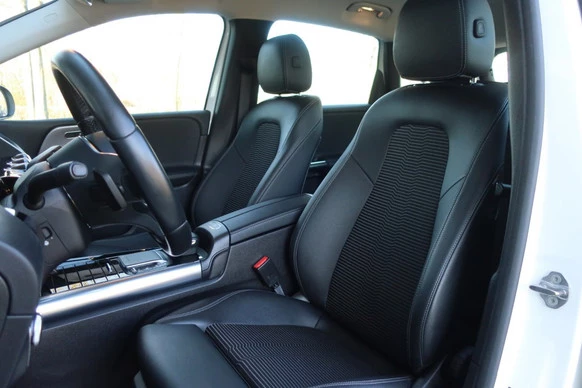 Mercedes-Benz B-Klasse - Afbeelding 15 van 30