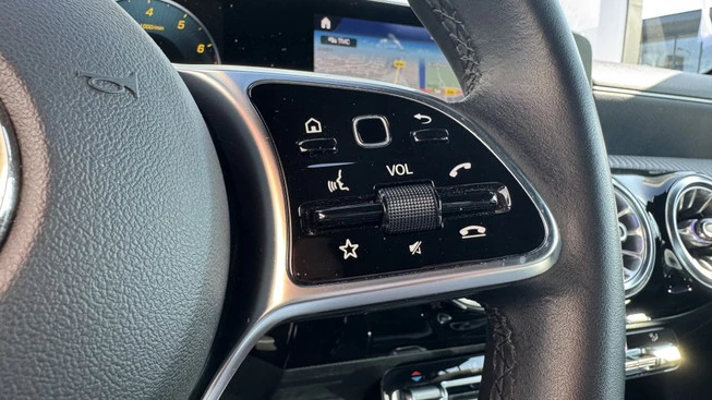 Mercedes-Benz A-Klasse - Afbeelding 16 van 21