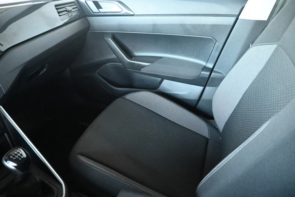 Volkswagen Polo - Afbeelding 27 van 30