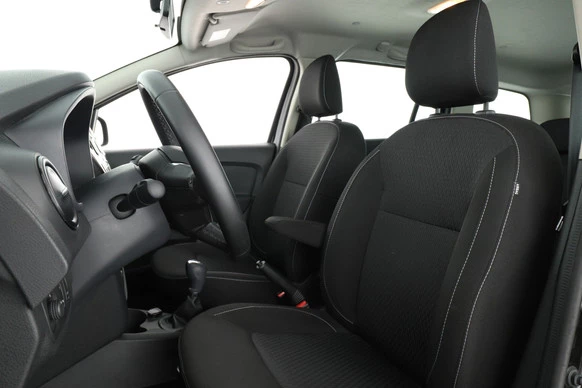 Dacia Logan - Afbeelding 13 van 30