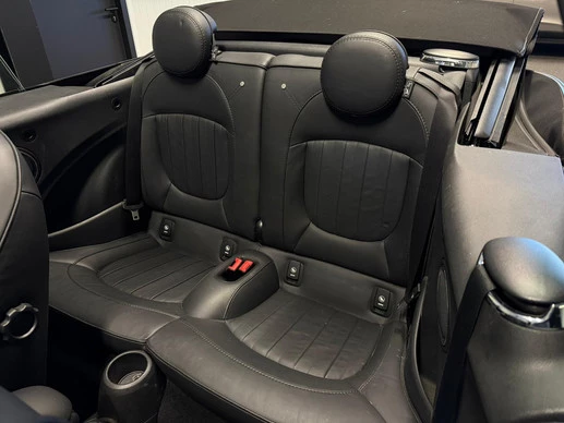 MINI Cooper S Cabrio - Afbeelding 21 van 23