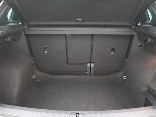 Volkswagen Tiguan - Afbeelding 8 van 30