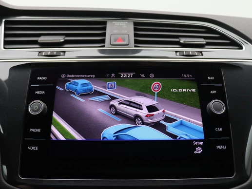 Volkswagen Tiguan - Afbeelding 28 van 30