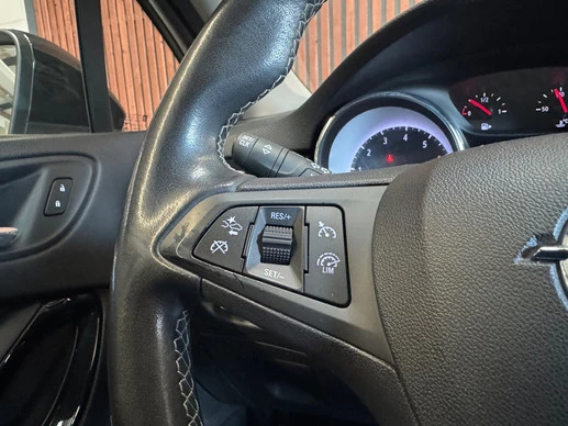 Opel Astra - Afbeelding 13 van 27