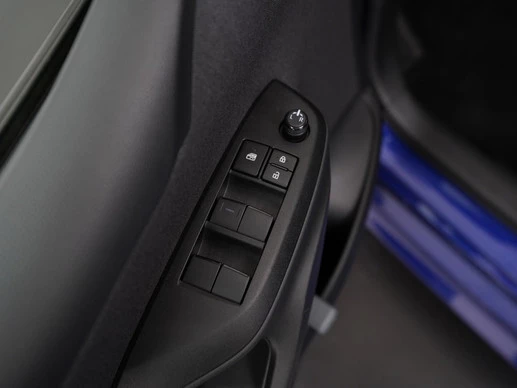 Mazda 2 Hybrid - Afbeelding 28 van 30