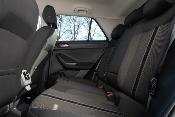 Volkswagen T-Roc - Afbeelding 15 van 30