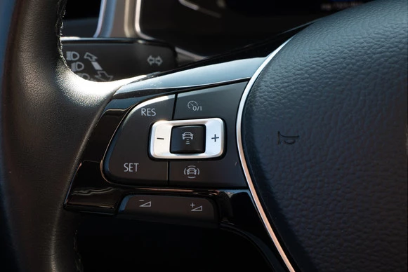 Volkswagen T-Roc - Afbeelding 18 van 30