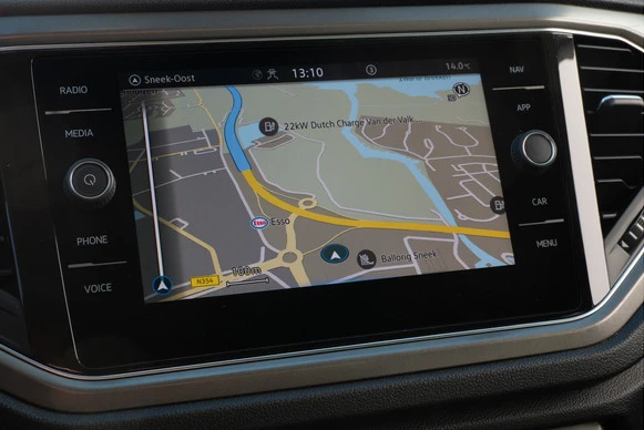 Volkswagen T-Roc - Afbeelding 25 van 30