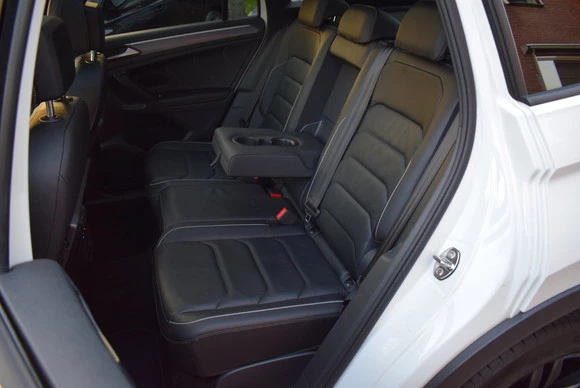 Volkswagen Tiguan - Afbeelding 22 van 30