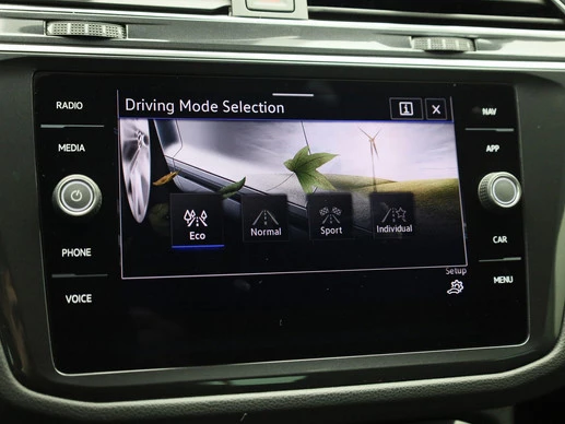 Volkswagen Tiguan - Afbeelding 8 van 30