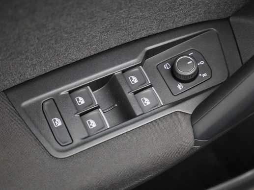 Volkswagen Tiguan - Afbeelding 21 van 30