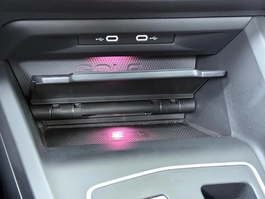 Volkswagen Golf - Afbeelding 23 van 30