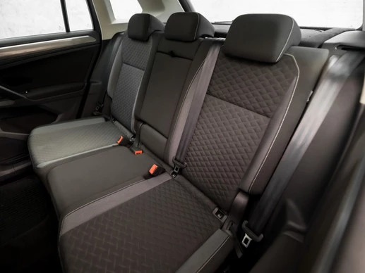 Volkswagen Tiguan - Afbeelding 17 van 30
