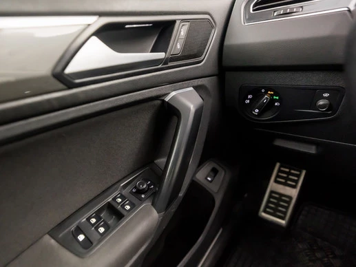 Volkswagen Tiguan - Afbeelding 23 van 30