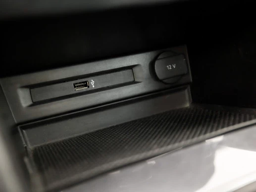 Volkswagen Tiguan - Afbeelding 28 van 30