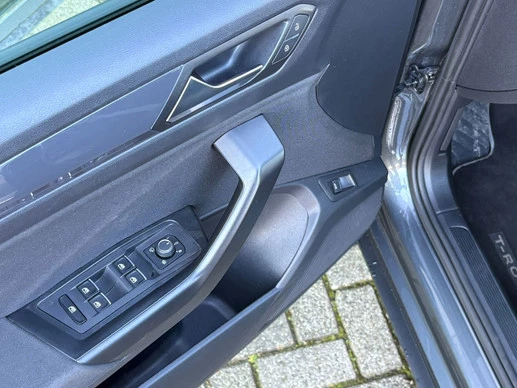Volkswagen T-Roc - Afbeelding 15 van 30
