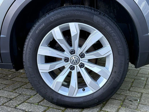 Volkswagen T-Roc - Afbeelding 16 van 30