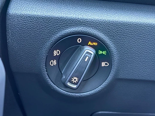 Volkswagen T-Roc - Afbeelding 20 van 30