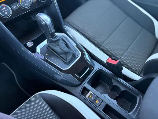 Volkswagen T-Roc - Afbeelding 21 van 30