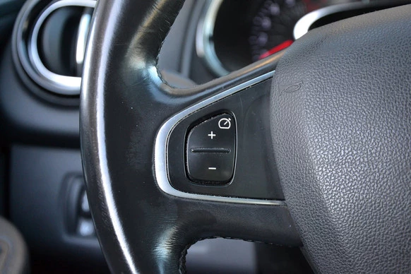 Renault Clio - Afbeelding 15 van 19