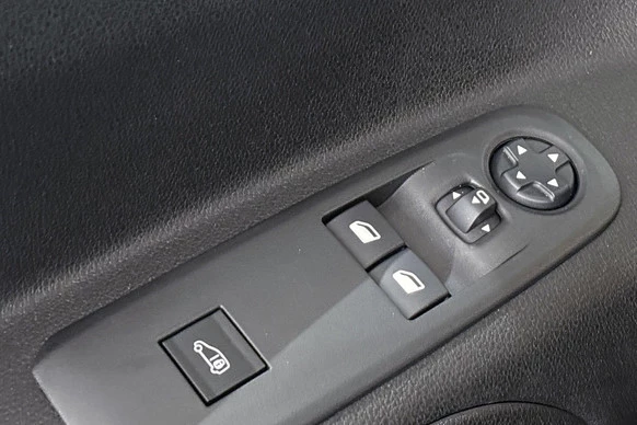 Opel Combo-e - Afbeelding 25 van 30