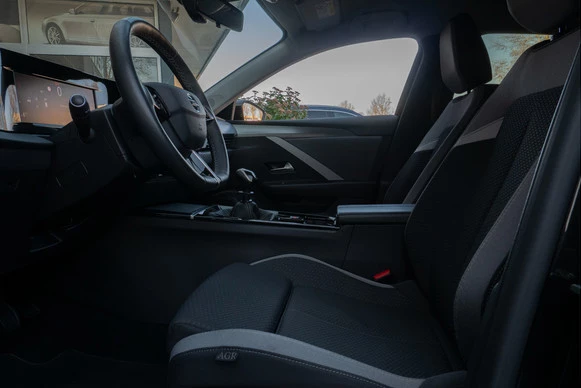 Opel Astra - Afbeelding 12 van 30