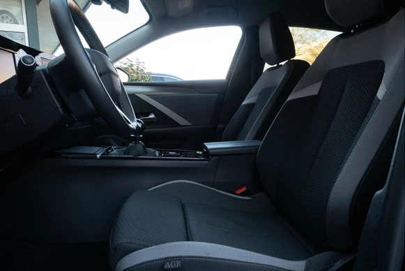 Opel Astra - Afbeelding 13 van 30