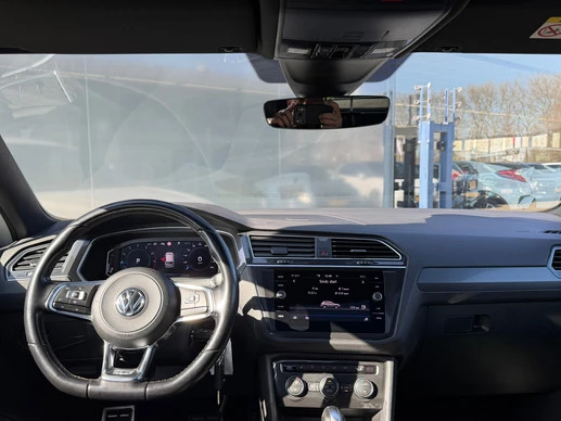 Volkswagen Tiguan - Afbeelding 10 van 26