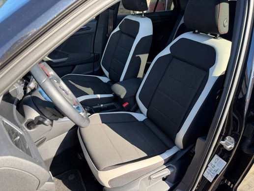 Volkswagen T-Roc - Afbeelding 8 van 28