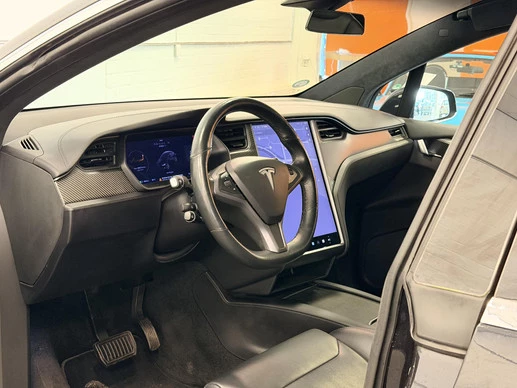 Tesla Model X - Afbeelding 14 van 30