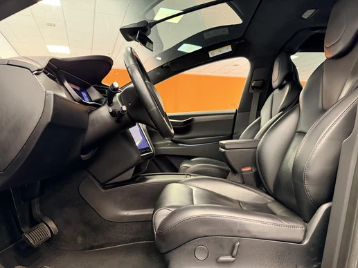 Tesla Model X - Afbeelding 22 van 30