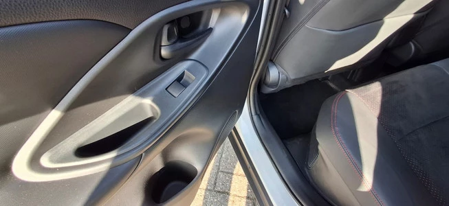 Toyota Yaris Cross - Afbeelding 27 van 30