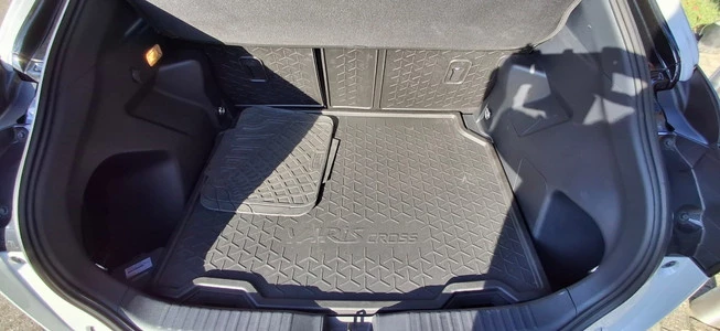 Toyota Yaris Cross - Afbeelding 28 van 30