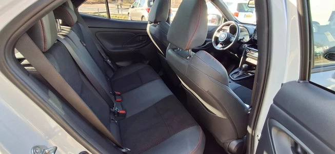 Toyota Yaris Cross - Afbeelding 30 van 30