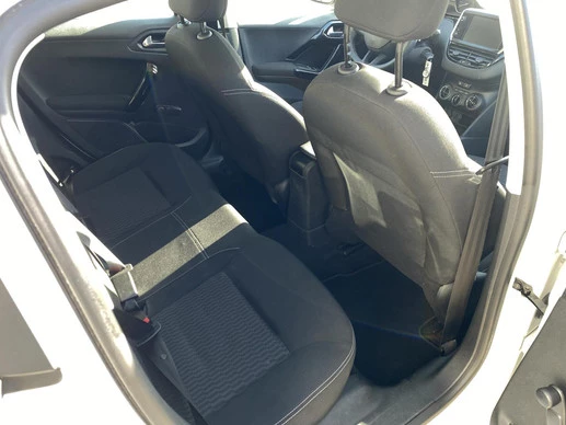 Peugeot 208 - Afbeelding 8 van 18