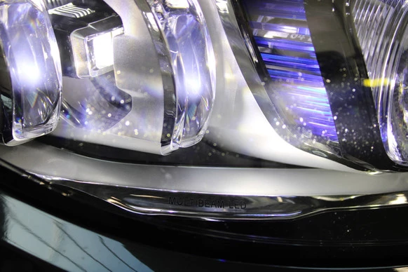 Mercedes-Benz C-Klasse - Afbeelding 14 van 30