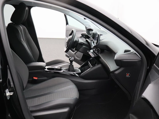 Peugeot 208 - Afbeelding 27 van 30