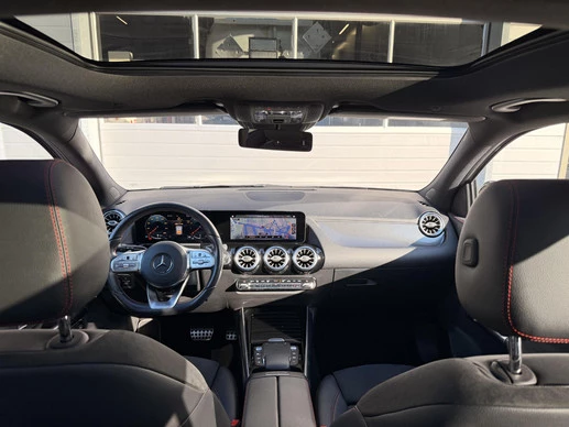 Mercedes-Benz GLA - Afbeelding 7 van 30