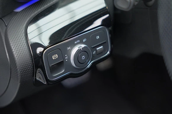 Mercedes-Benz A-Klasse - Afbeelding 25 van 30